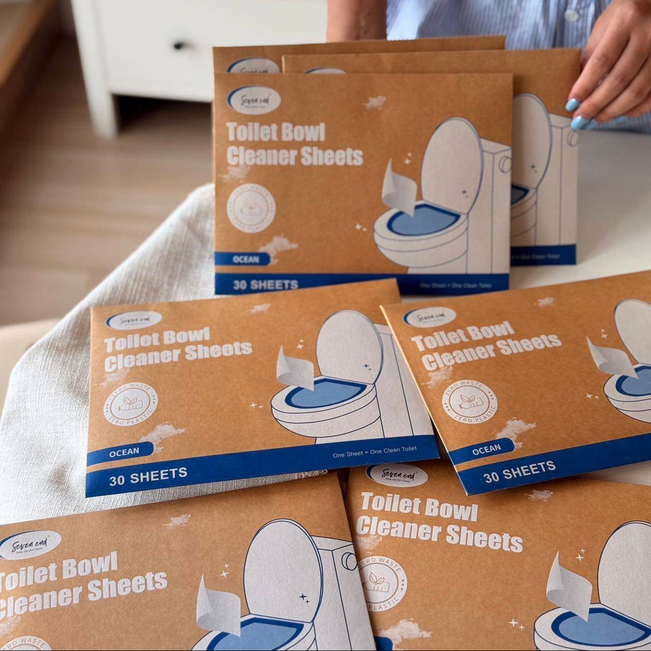 Dissolvable Toilet Bowl Cleaner Sheets (No Bottles, Easy Clean, Quick-Dissolving, Mess-Free, Septic-Safe Cleaning for Home & Office)
