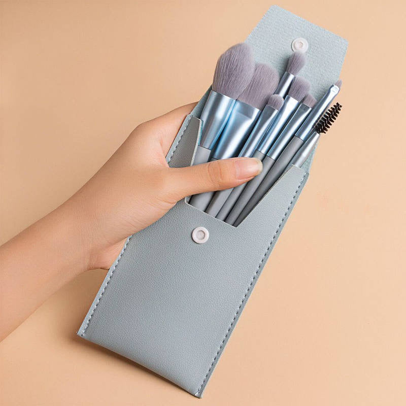 8pc Makeup Brush Set with carry case