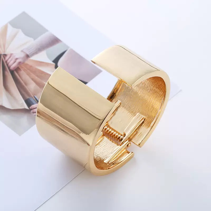 Geometrical Gold Cuff