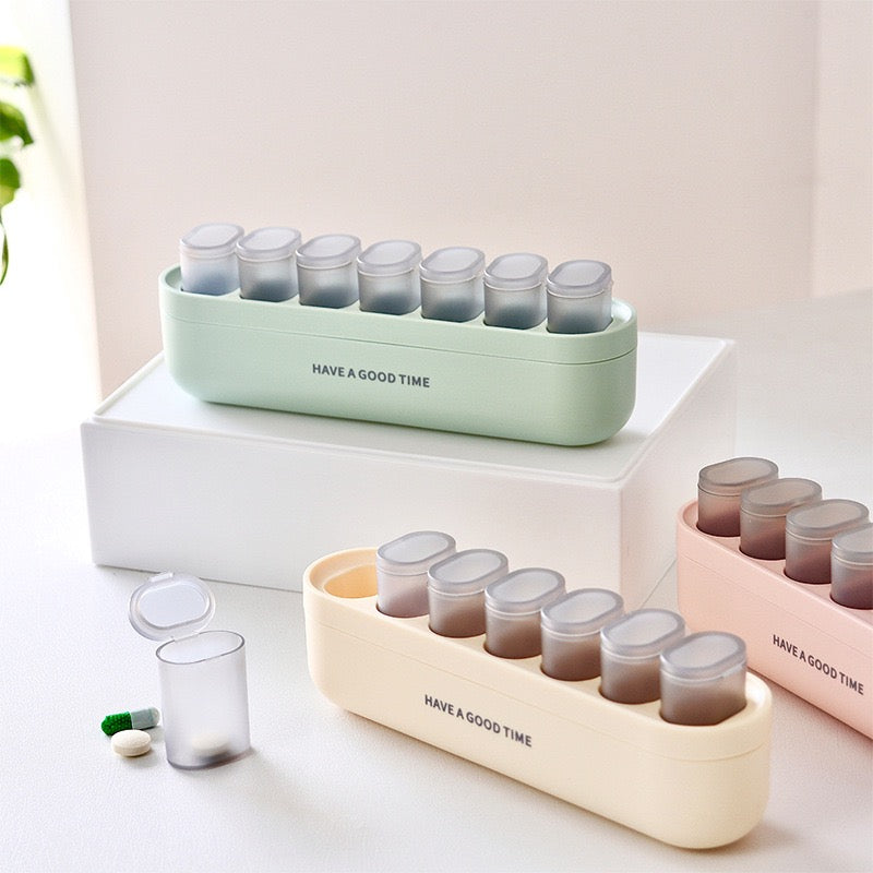 MediVault™ 7-Pod Travel Medicine Organiser with a Seperate Bottom Compartment