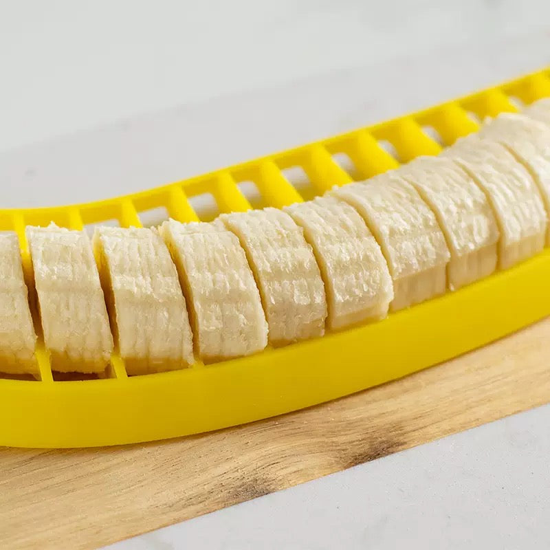 Banana Buddy™ Banana Slicer – Quick & Safe Fruit Cutter with Even Slice Design | BPA-Free Kitchen Gadget for Breakfast, Desserts, Smoothies & Lunchboxes