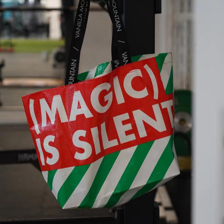 Vanilla Mountain Large Capacity PP Woven Laminated Tote Bag