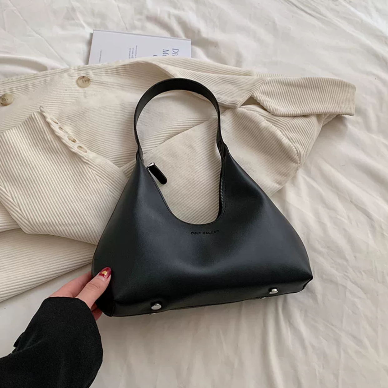 CULT GALAOD Shoulder Bag
