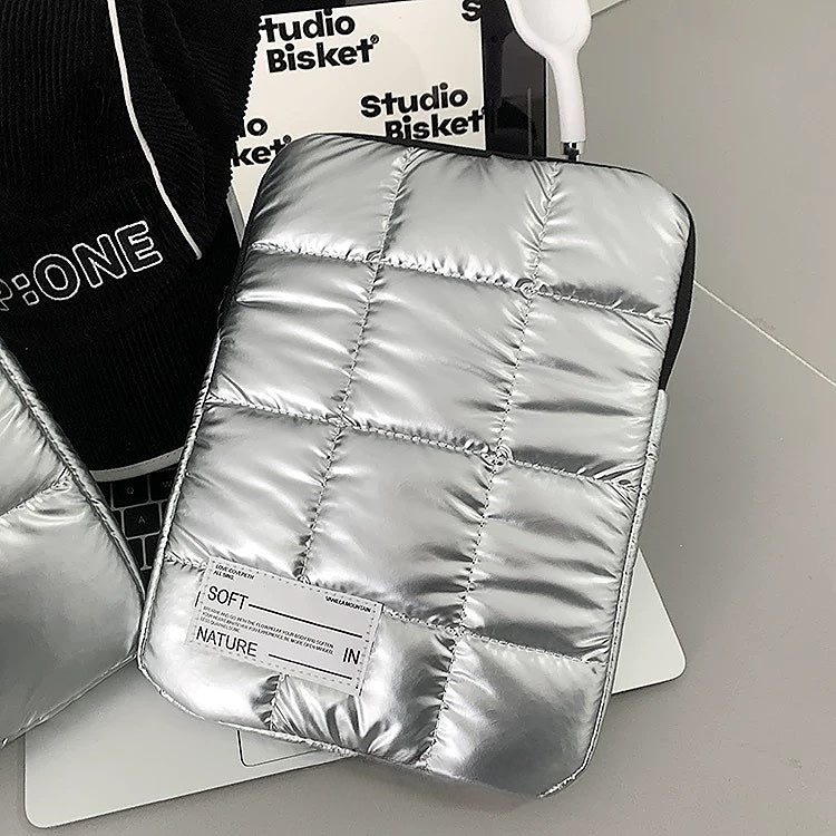 Studio Bisket Laptop Case