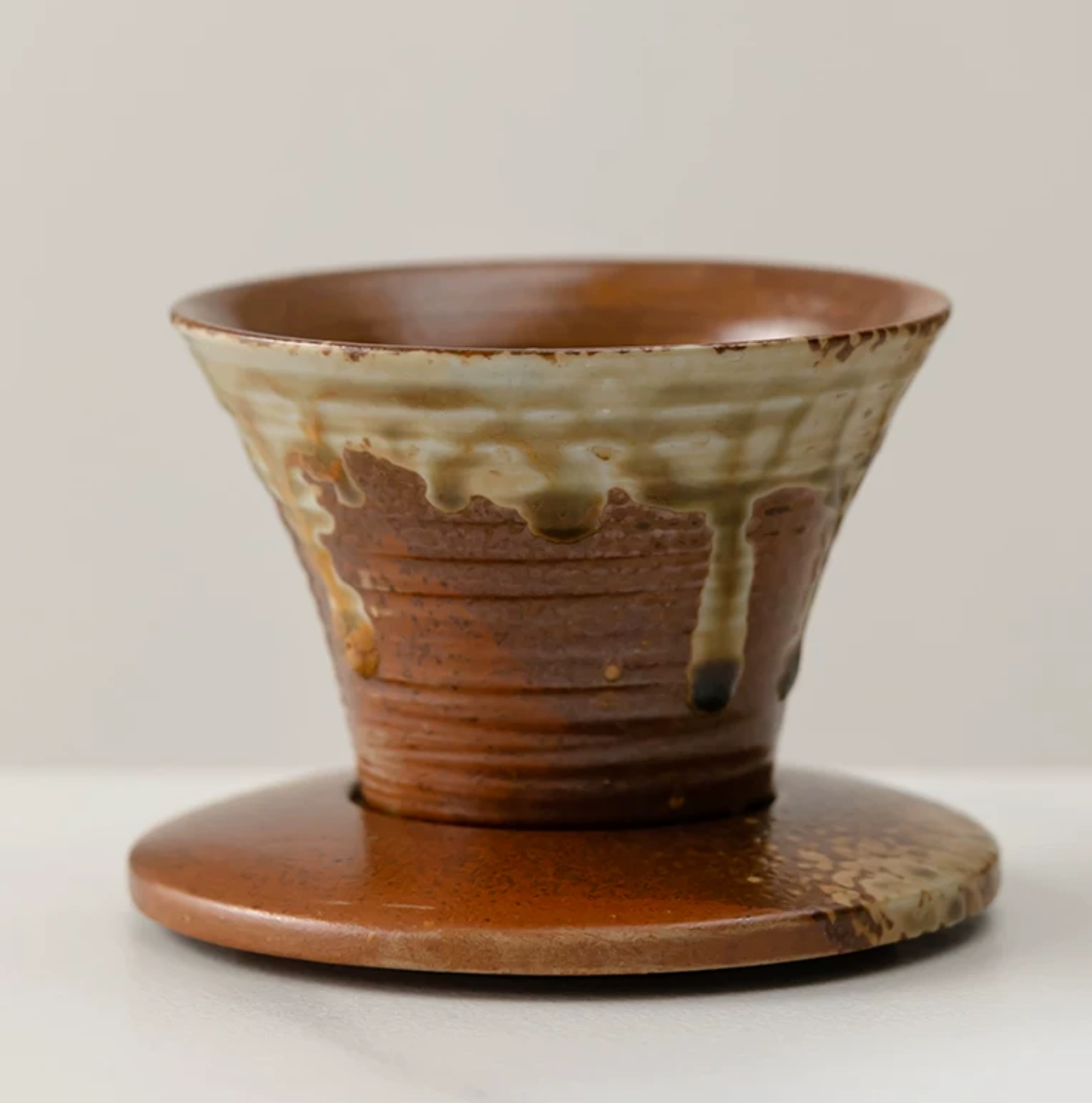 Japanese-theme Ceramic Cone Tea Cup with Base (Set of 2)