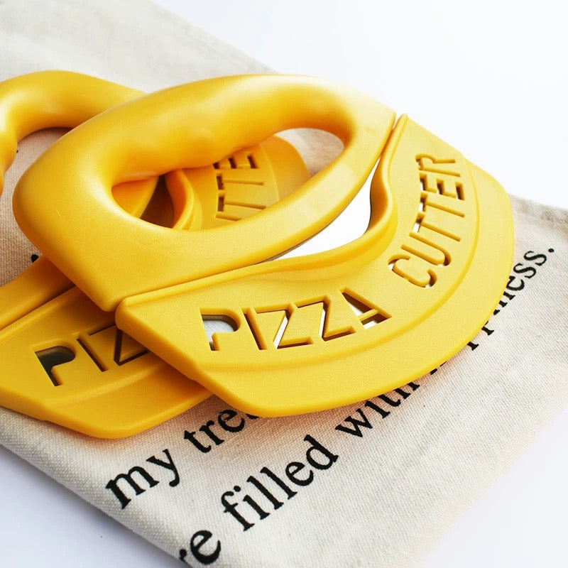 Mezzaluna Pizza Cutter