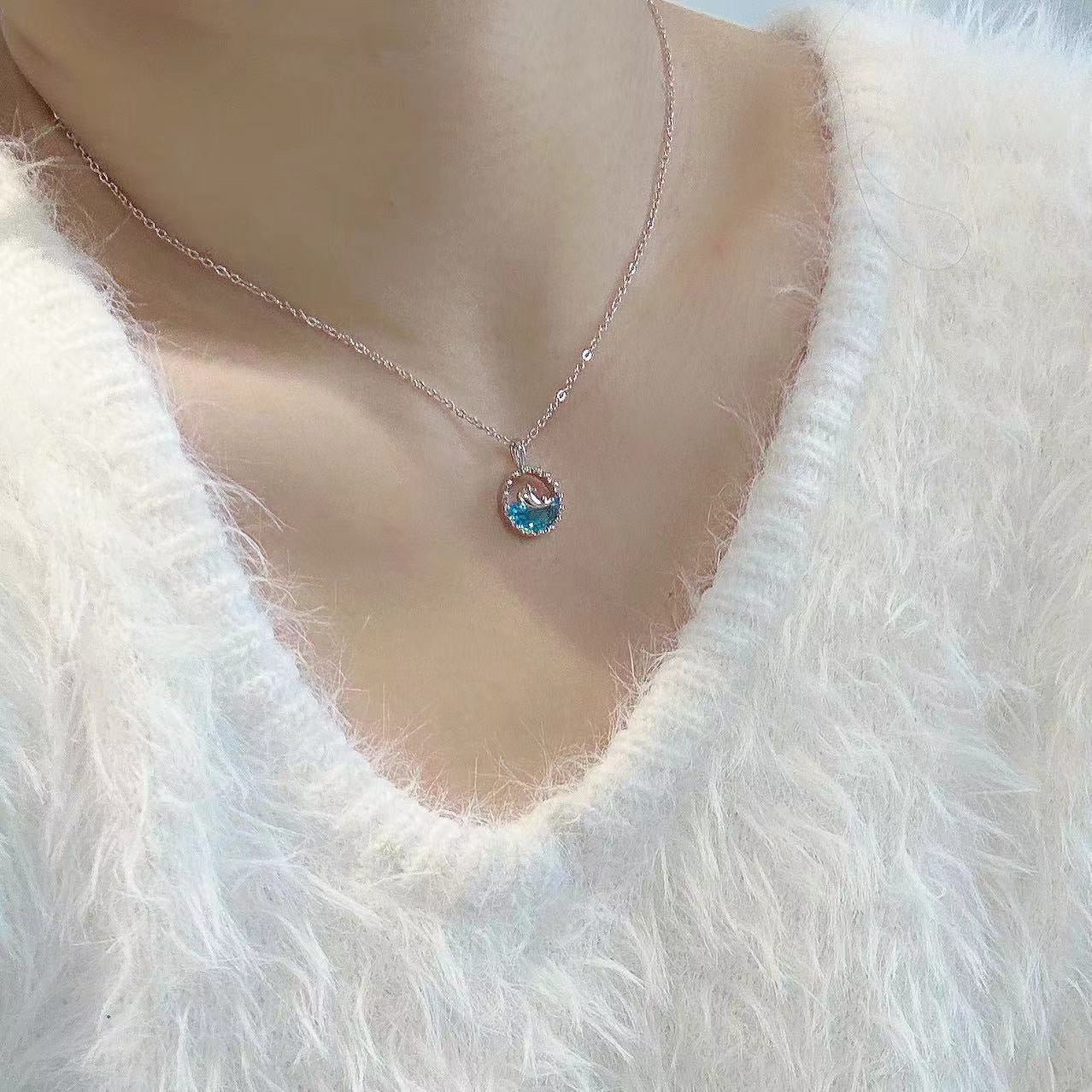 Ocean pendant necklace