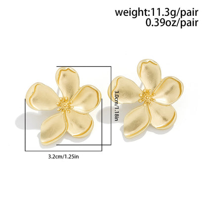 Madagascar Periwinkle Hypoallergenic Anti-Tarnish Stud Earring