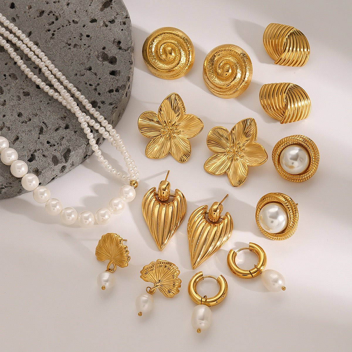 Lustrous Legacy Series Waterproof/ Hypoallergenic Anti-tarnish Earrings