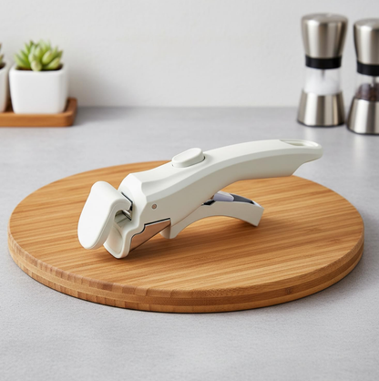 Universal detachable Clip-on pot handle designed to fit various cookware