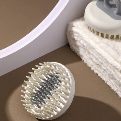 2 in 1 Scalp Scrubber x Hair Brush