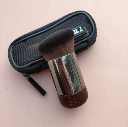 Magic Dense Foundation Brush