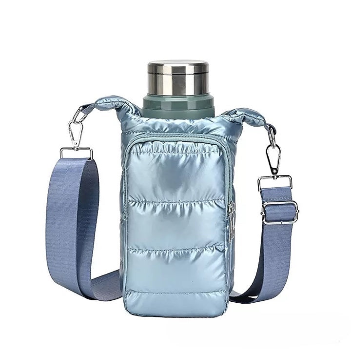 The Voyager Puffer Sling™ Premium Insulated Bottle Carrier Bag – Quilted Water Bottle Sling with Adjustable Shoulder Strap, Lightweight Puffer Bottle Holder, Drawstring Closure & Front Pocket for Travel, Office, Gym & Everyday Use