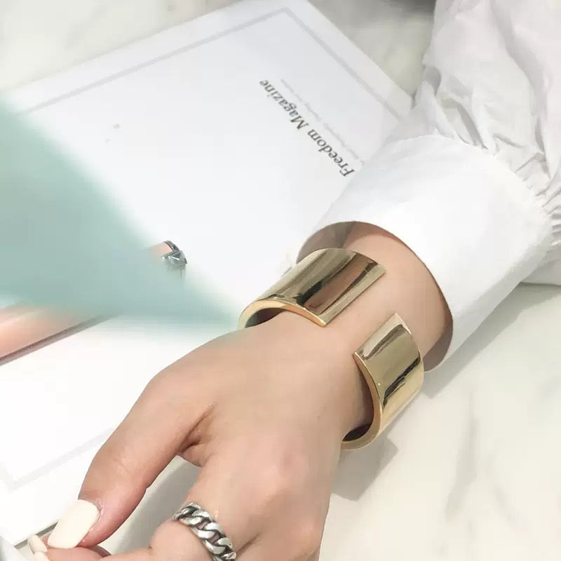 Geometrical Gold Cuff