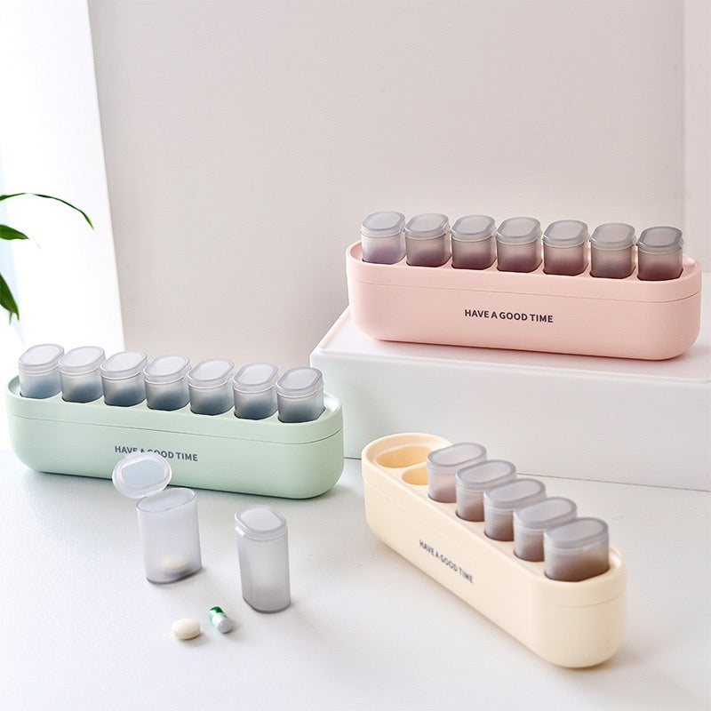 MediVault™ 7-Pod Travel Medicine Organiser with a Seperate Bottom Compartment