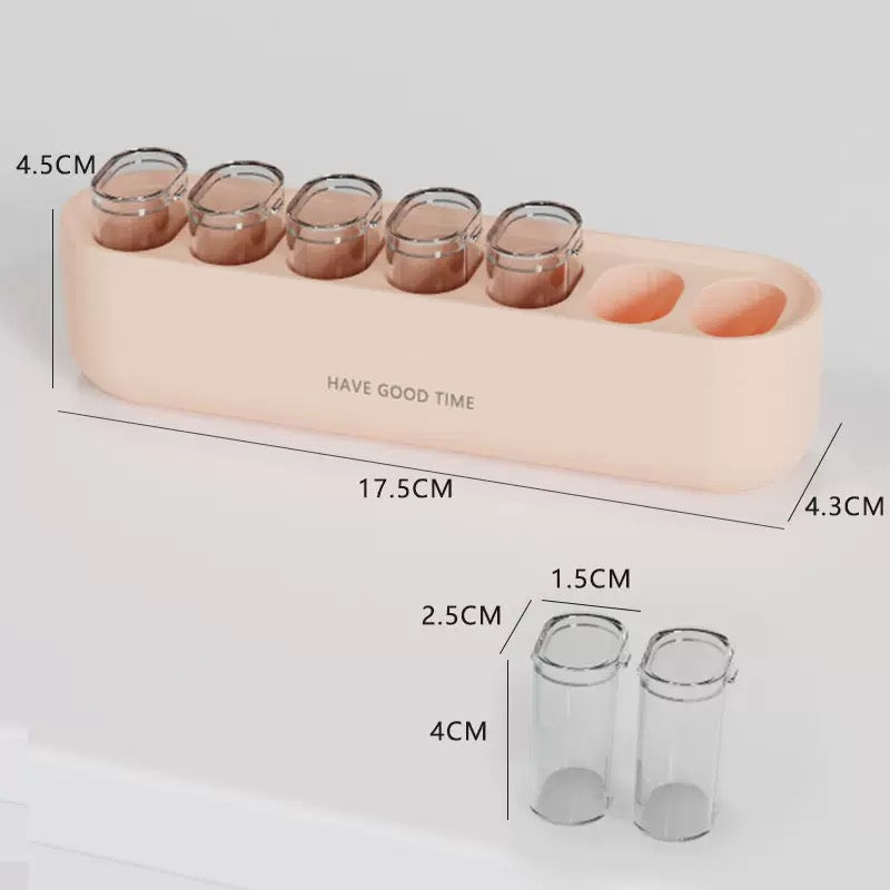 MediVault™ 7-Pod Travel Medicine Organiser with a Seperate Bottom Compartment