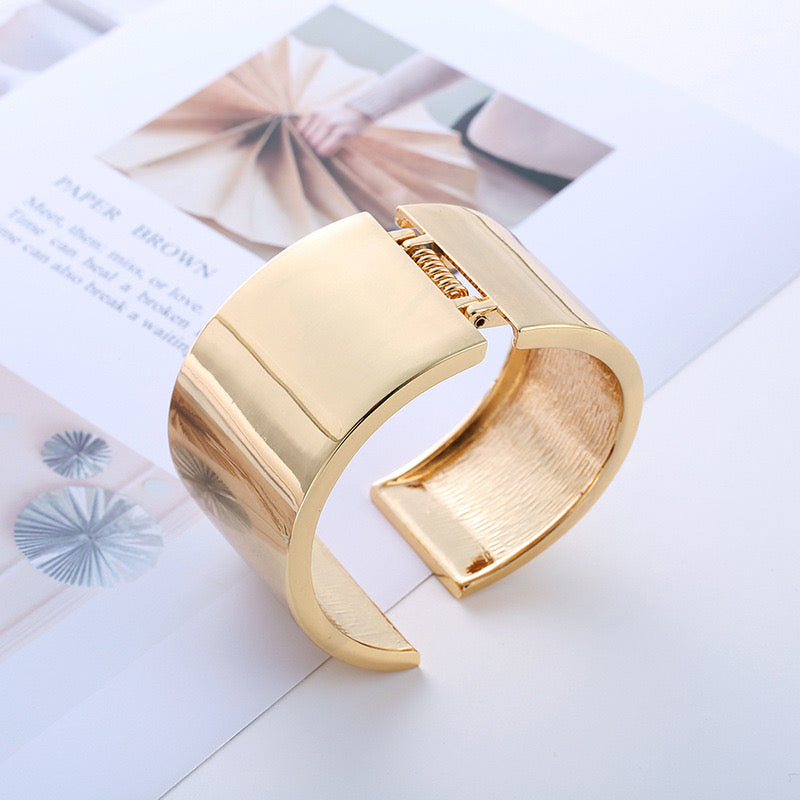 Geometrical Gold Cuff