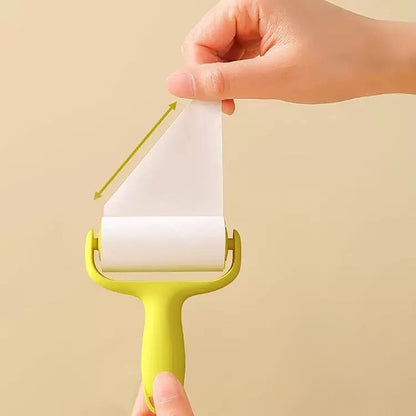 Portable Pocket Lint roller with 2 extra replaceable paper rolls and carry case