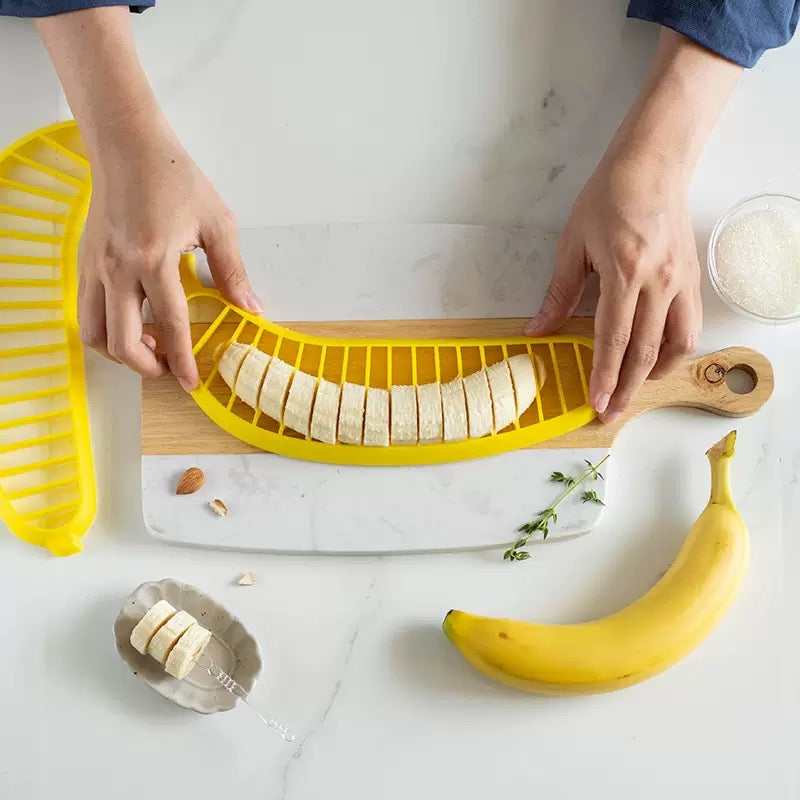 Banana Buddy™ Banana Slicer – Quick & Safe Fruit Cutter with Even Slice Design | BPA-Free Kitchen Gadget for Breakfast, Desserts, Smoothies & Lunchboxes