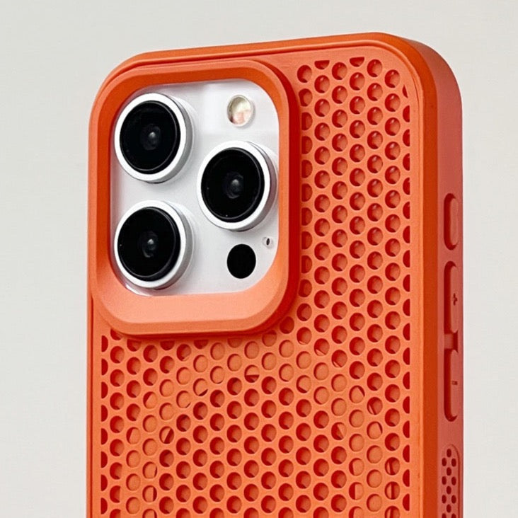 Honeycomb MagSafe iPhone case