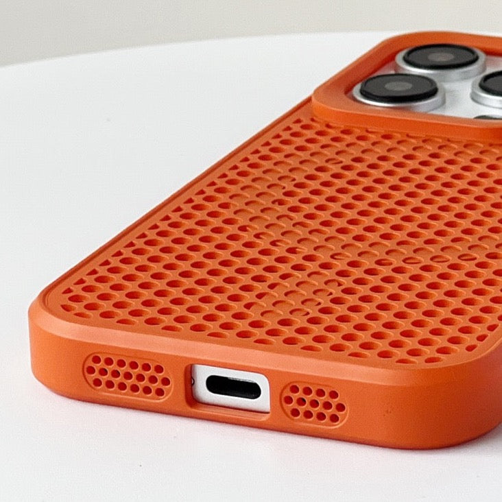 Honeycomb MagSafe iPhone case