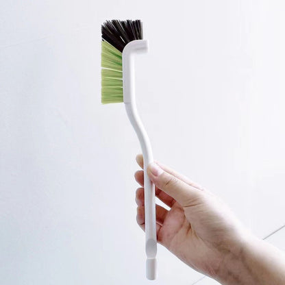 Kokubo Glean Strainer Brush L-shaped cleaning brush designed for kitchen sinks and drain