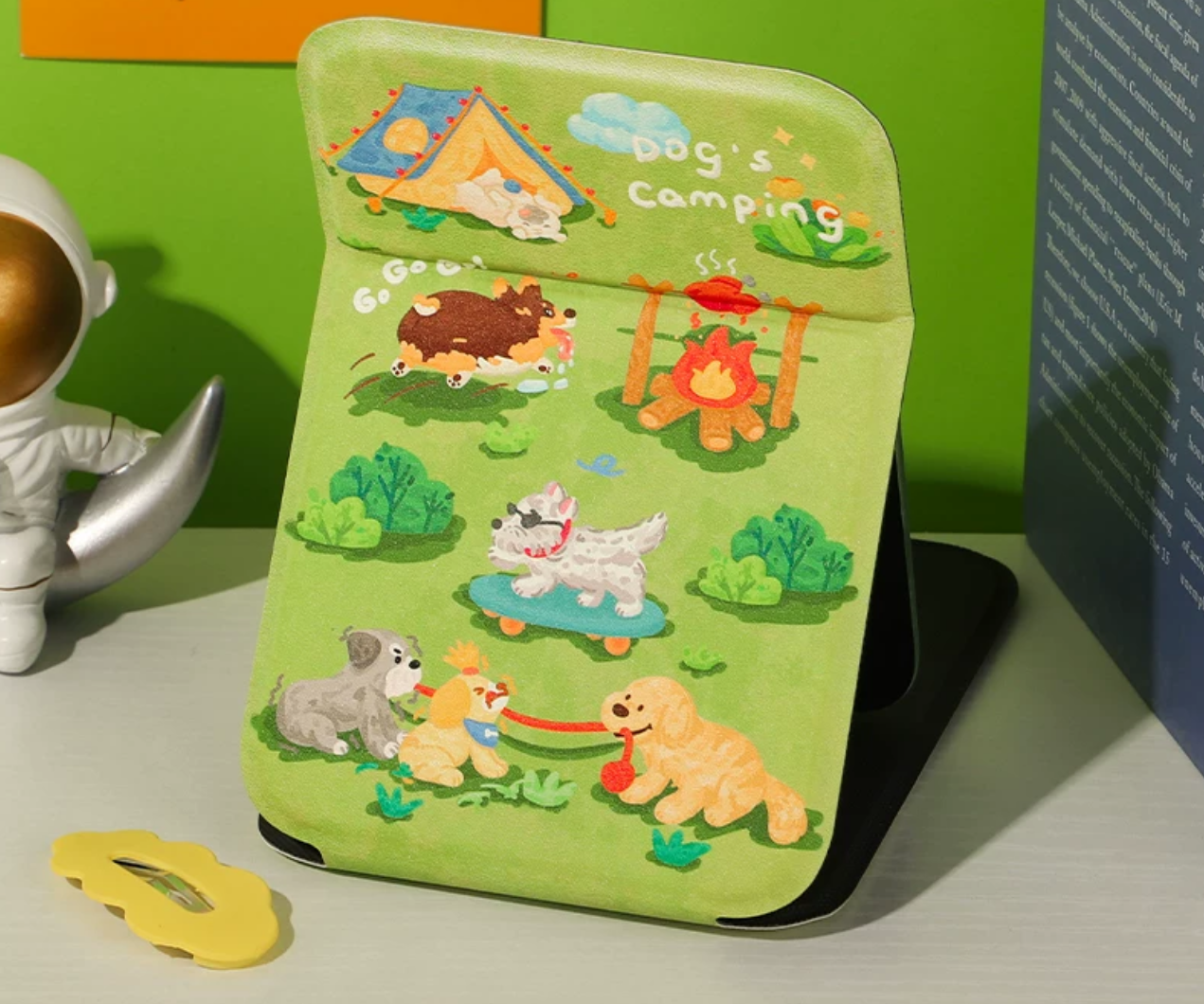 Foldable Desktop Makeup Mirror