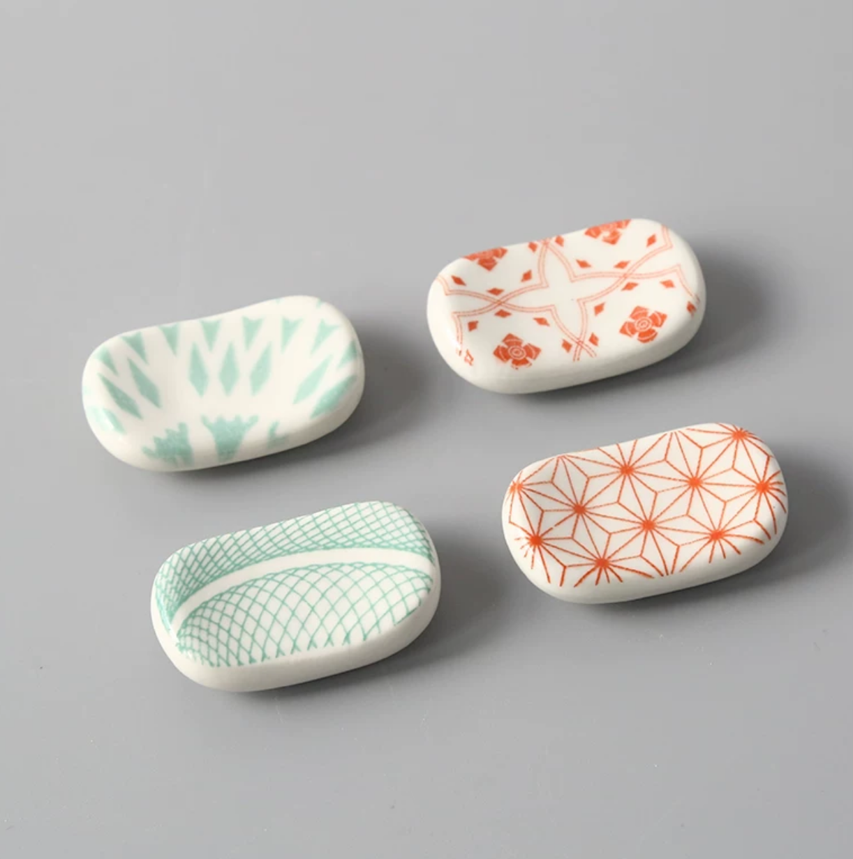 Ceramic Japanese Style Chopstick Rest (Set of 4)