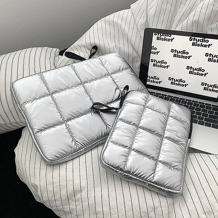 Studio Bisket Laptop Case