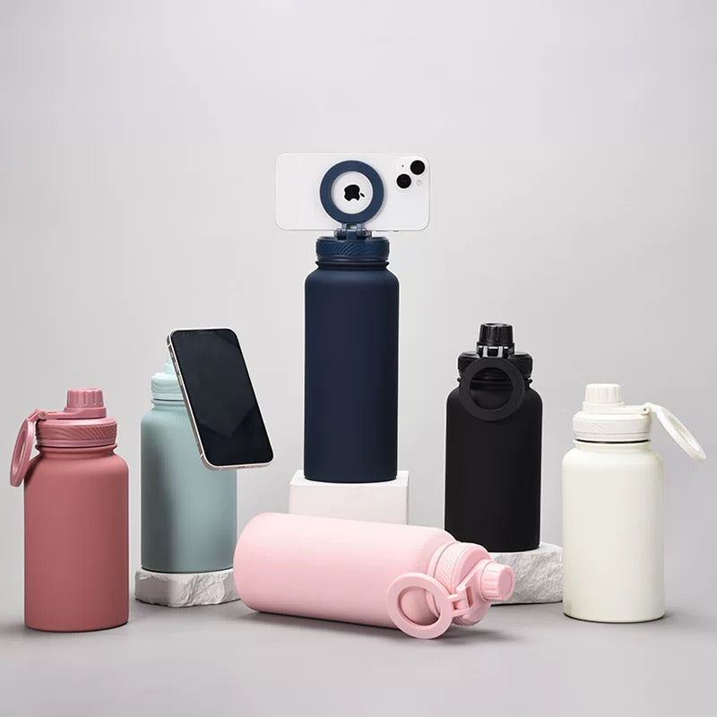 Insulated Stainless Steel Flask with Magsafe Compatible Phone Holder